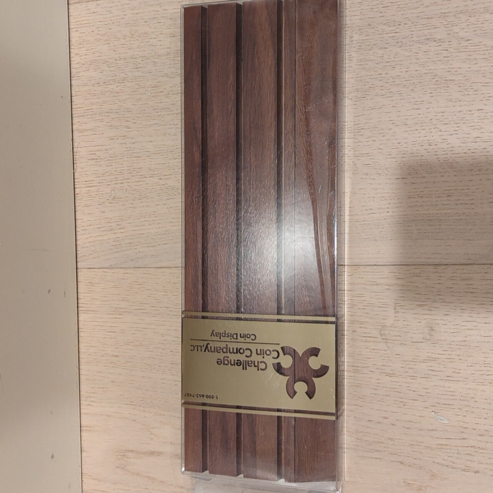 New. Coin Display